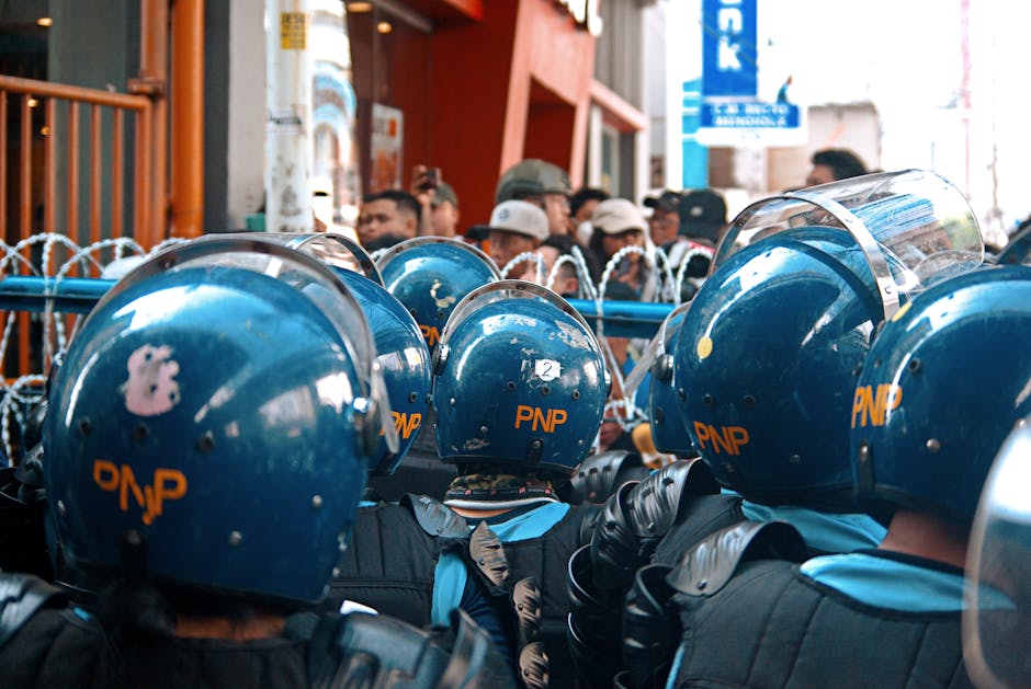 国旗插上联合国大楼:耶路撒冷冲突的符号之战与救济机构的存亡困局