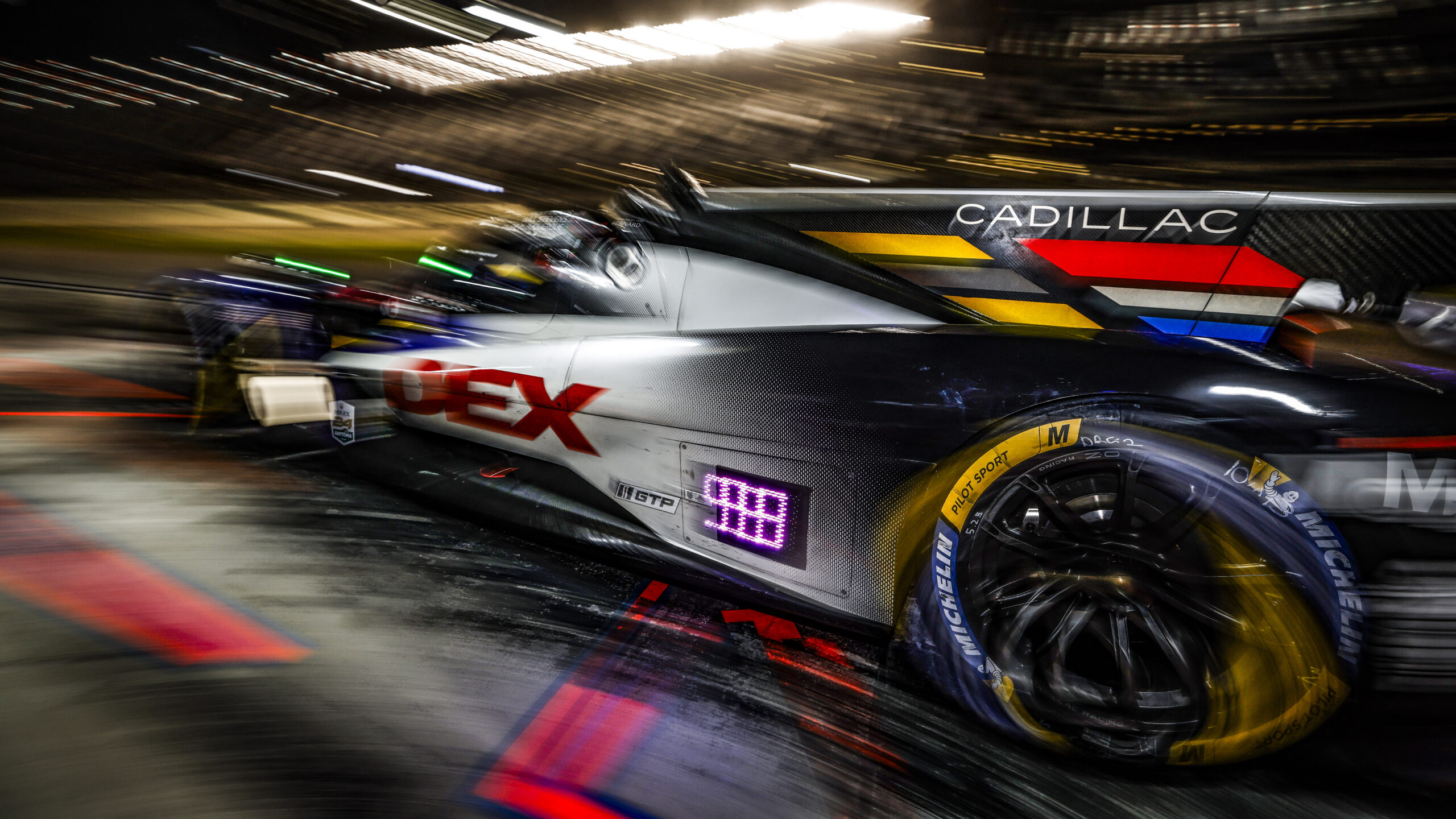 从赛道到公路:一场由数据驱动的汽车革命正在上演