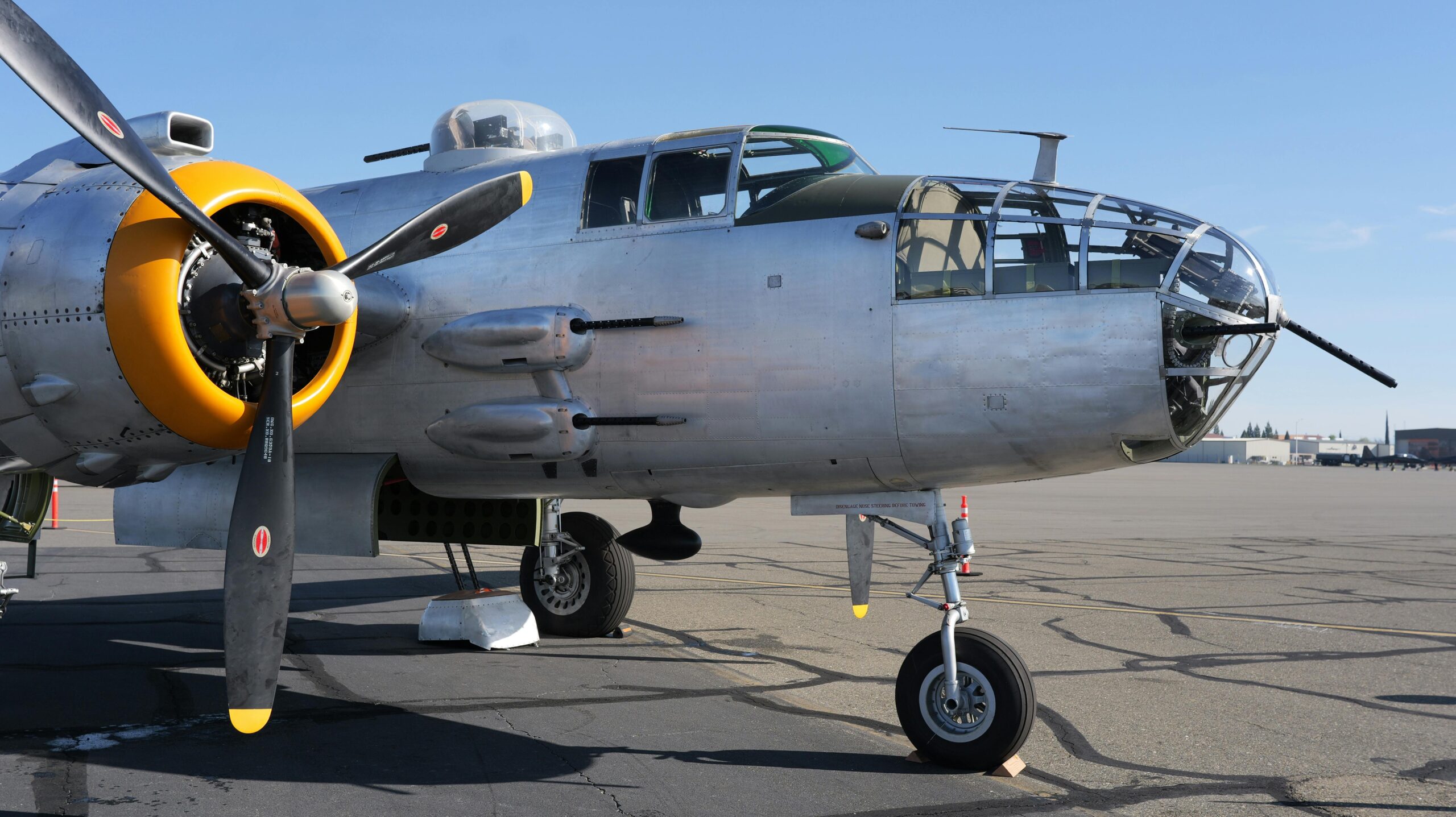 SLS再踏征途：阿尔忒弥斯计划背后的“发射热”隐忧与人类重返月球的豪赌