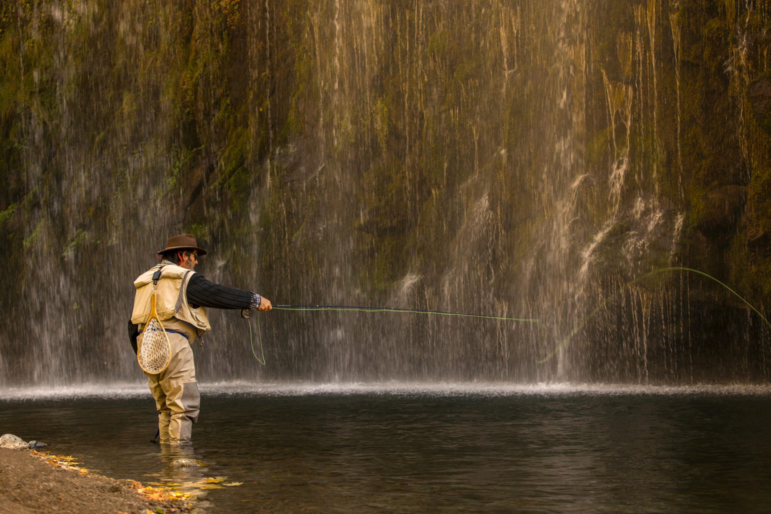 硫磺电池困局半世纪,中国团队如何将“化学噩梦”变为能源革命?