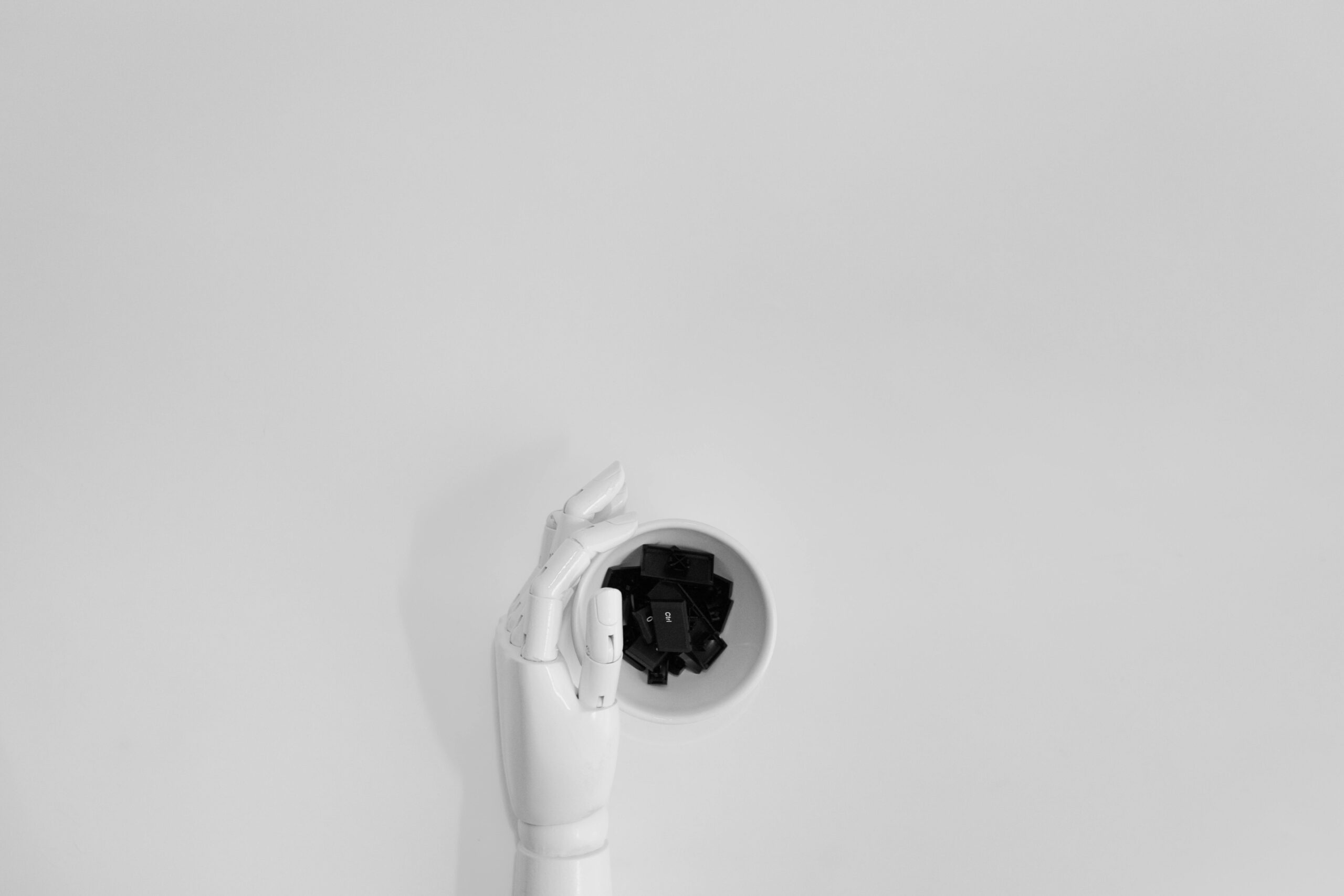 裁员4500人，投入AI：陶氏化学的“断臂求生”是远见还是无奈？