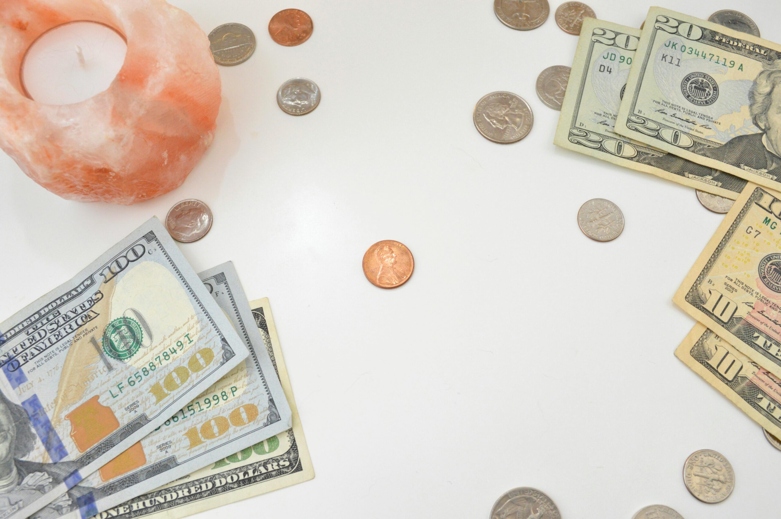 南向资金134亿港元“扫货”科技龙头背后:港股价值重估的三大信号与一个关键逻辑