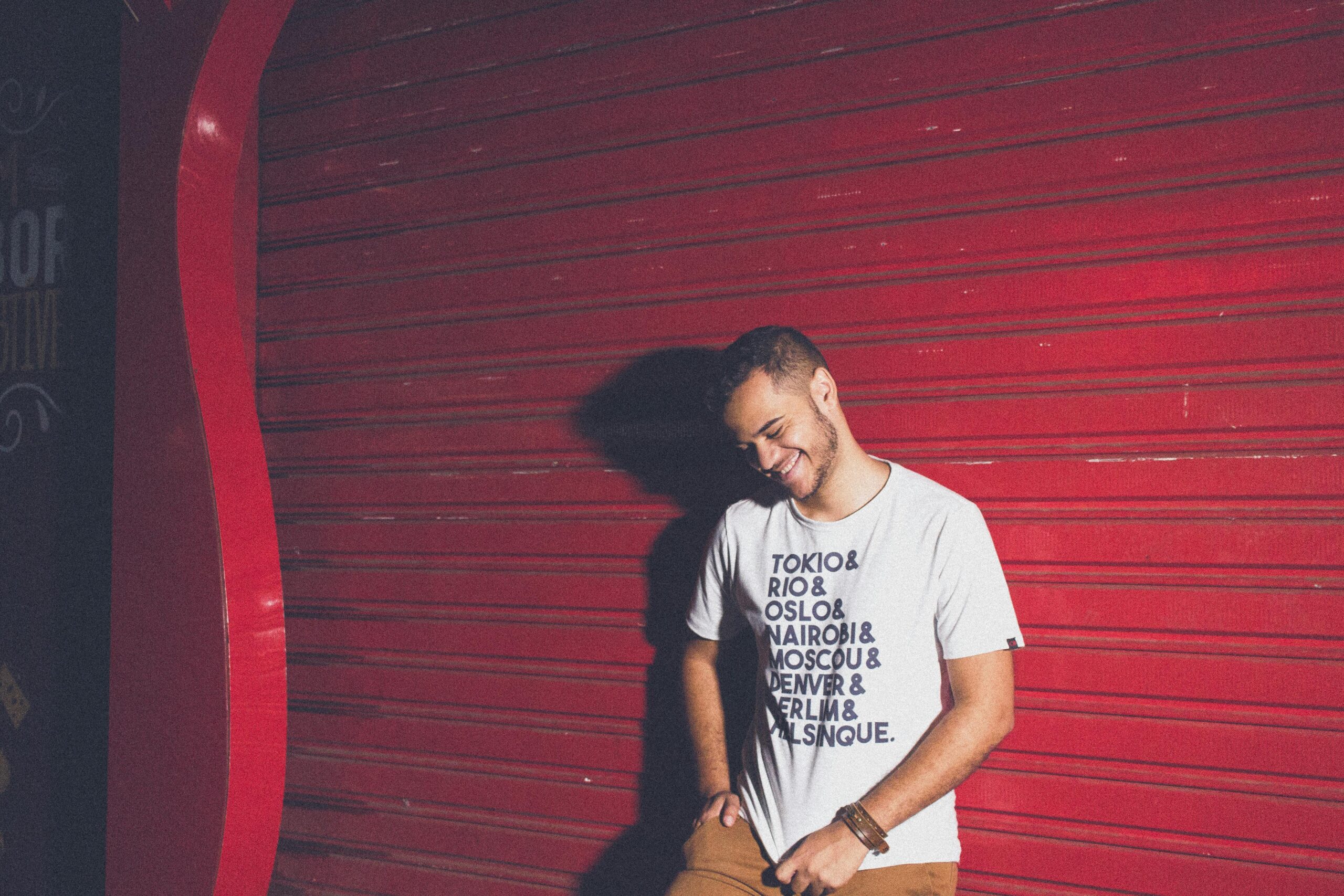 QLED禁令背后的技术真相:一场关于“量子点”的定义权争夺战