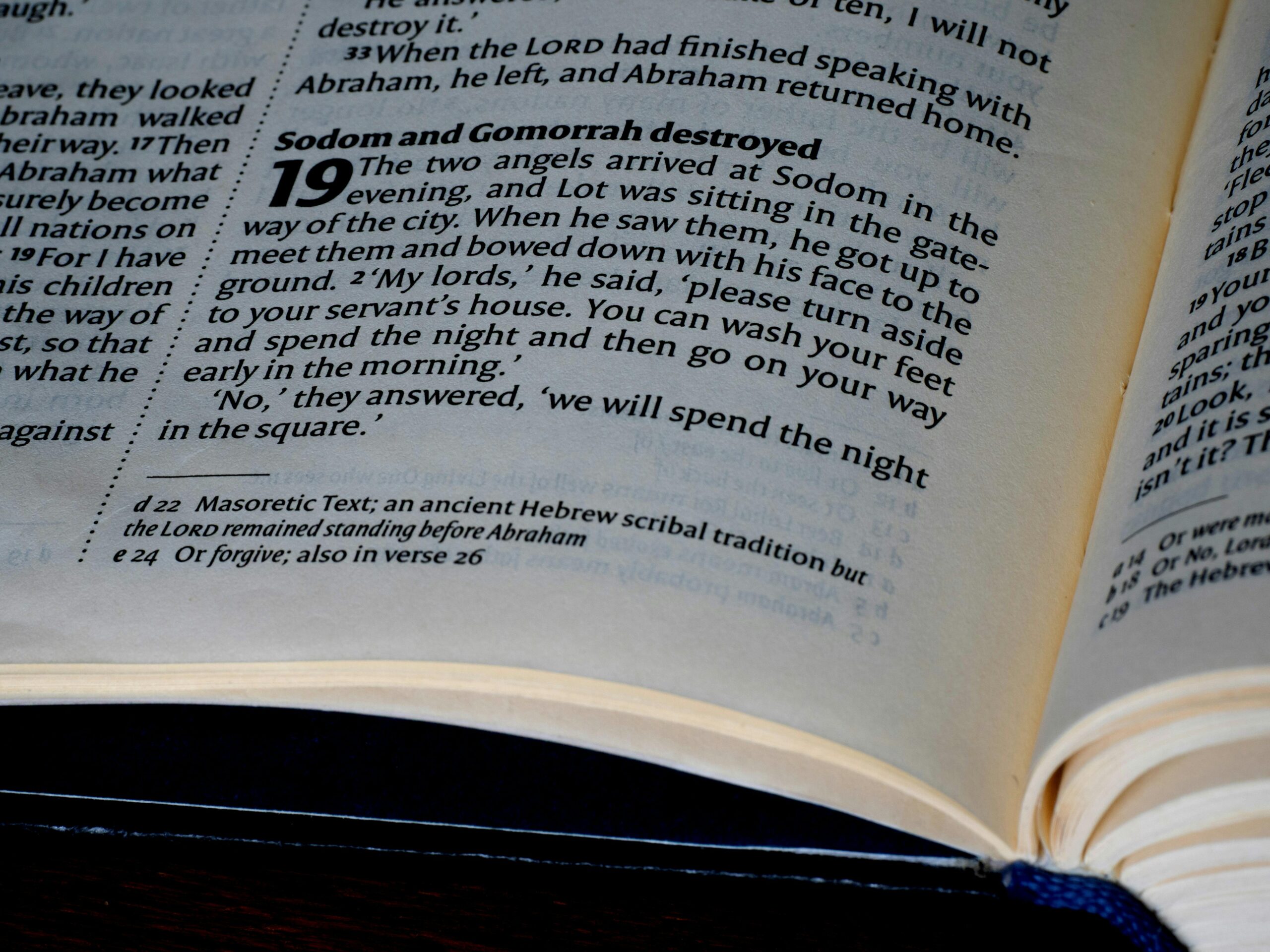 德泽尔比入主热刺：一场被算法“预言”的战术革命，谁是最后的赢家？