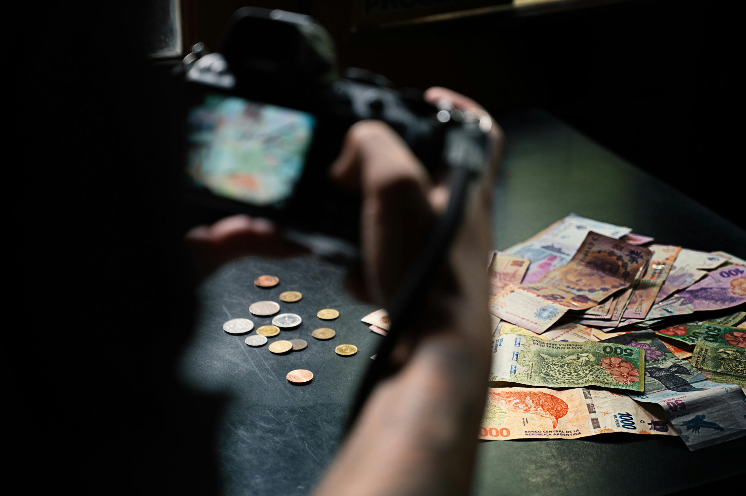 500美元手机生死局：内存危机下的性价比博弈与行业洗牌