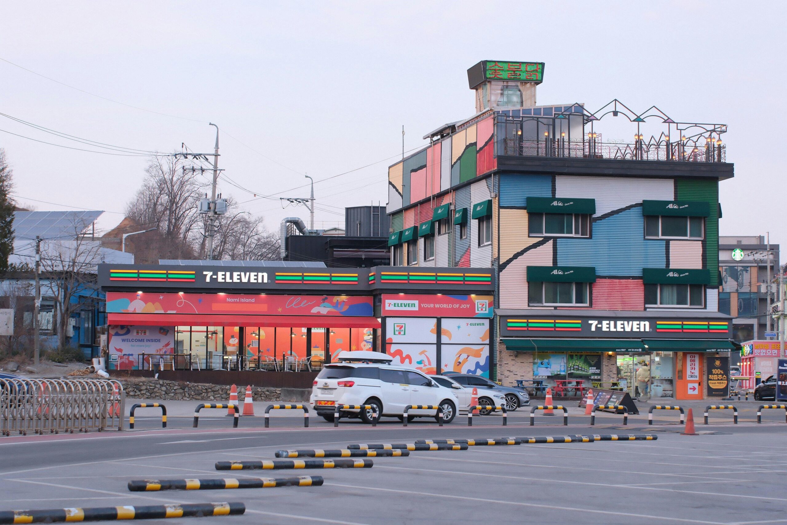 Windows 11的“信任修复”之路:微软的承诺与AI时代的操作系统困局