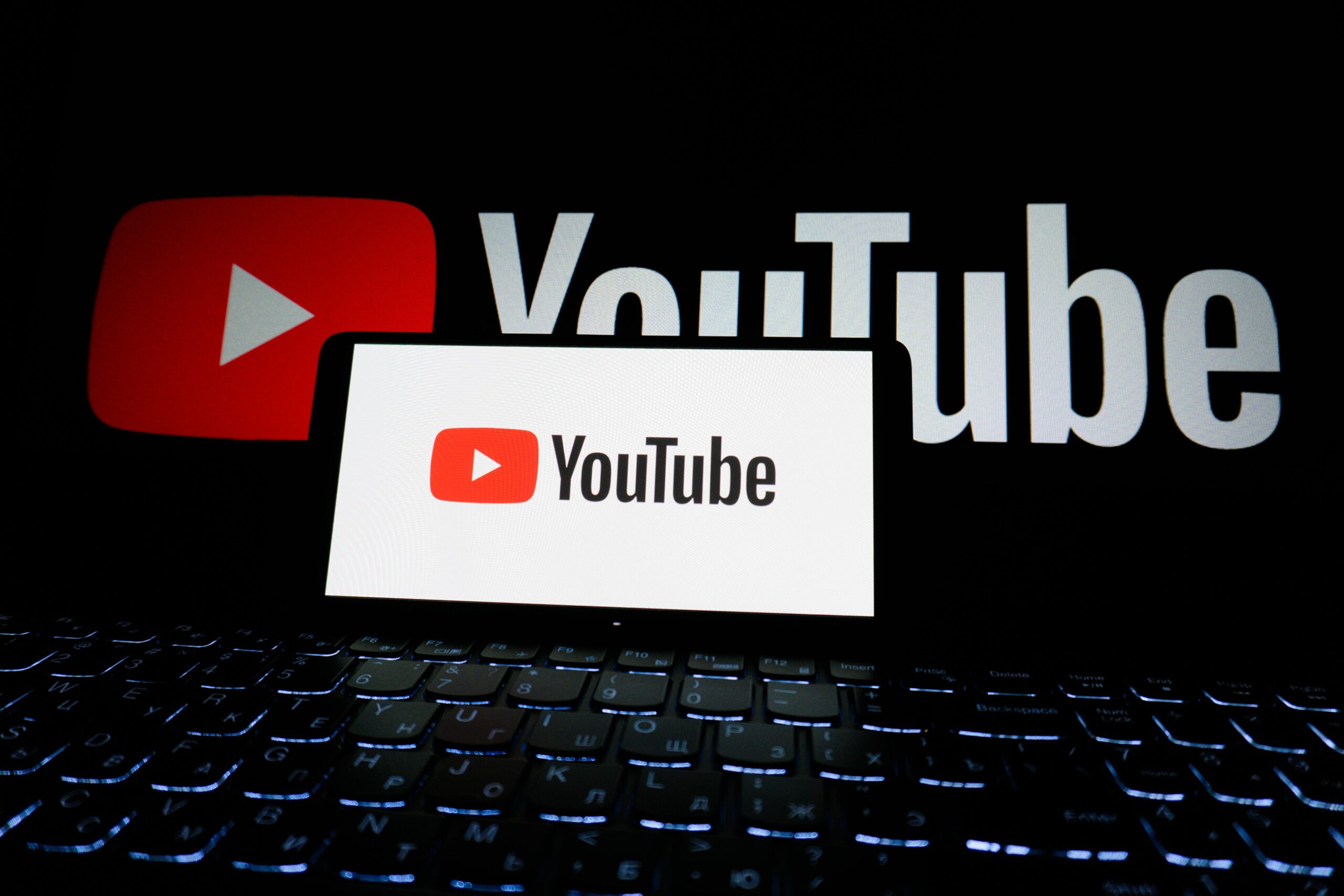 当YouTube开始“对话式搜索”：谷歌用AI重构视频检索，一场内容消费的静默革命